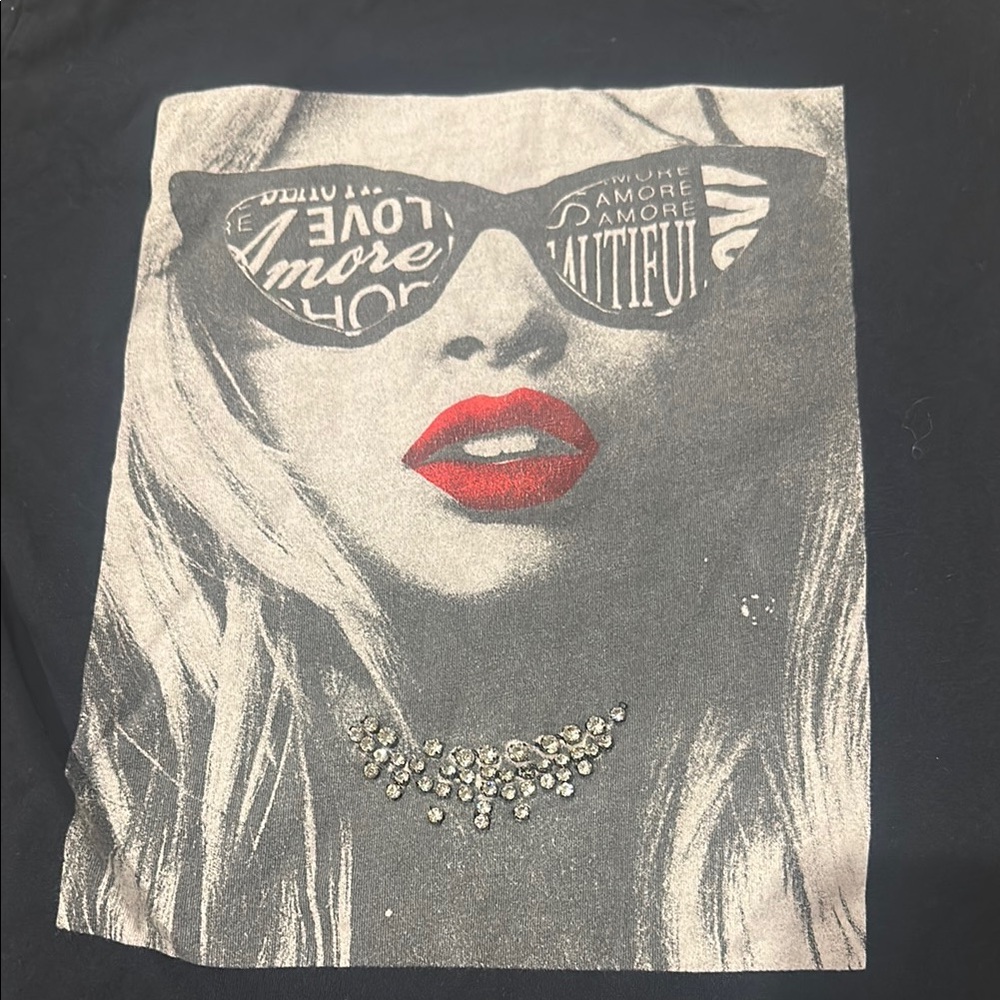 Guess Black Women's Tee with Graphic Print - Picture 3 of 5